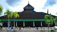 Masjid Agung Demak